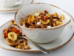 Toasted Fruit and Nut Muesli