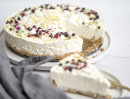 Gin and Tonic Cheesecake