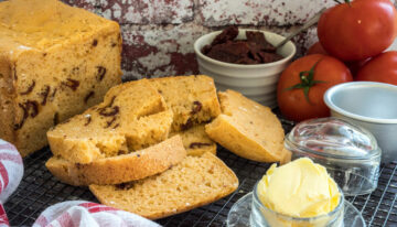 Gluten Free Sun-Dried Tomato and Parmesan Bread